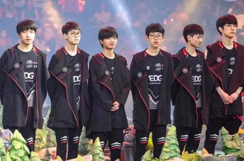 仅体现在场 仅体现在场