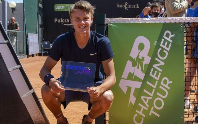 感觉已经赢 感觉已经赢