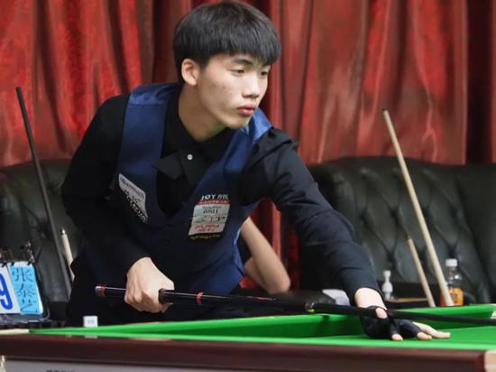 切牵制底角 切牵制底角