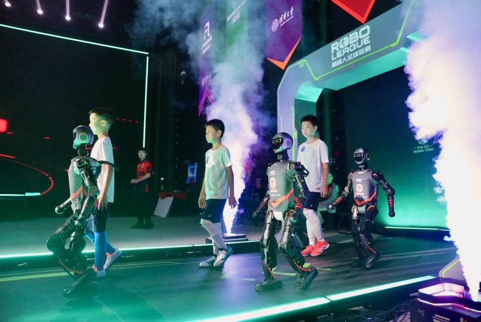 足球与篮球 足球与篮球